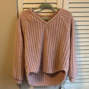 dylan Soft Pink V-Neck Fuzzy Sweater